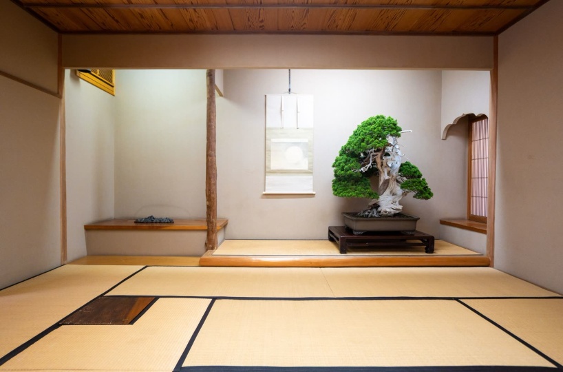 Tokonoma Suite, Two Rooms and an Alcove